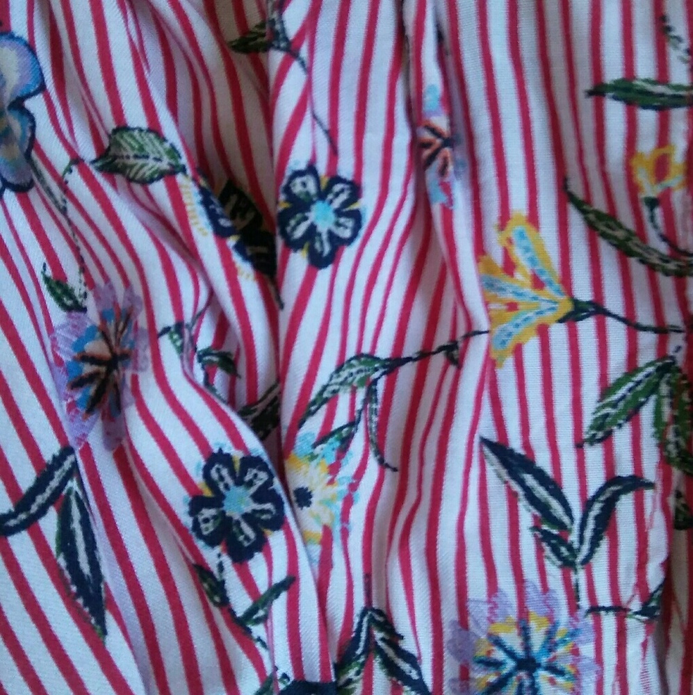 Shirt - Picture 4 of 4